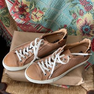 LAST CALL Bought in Paris a fun casual tie shoe